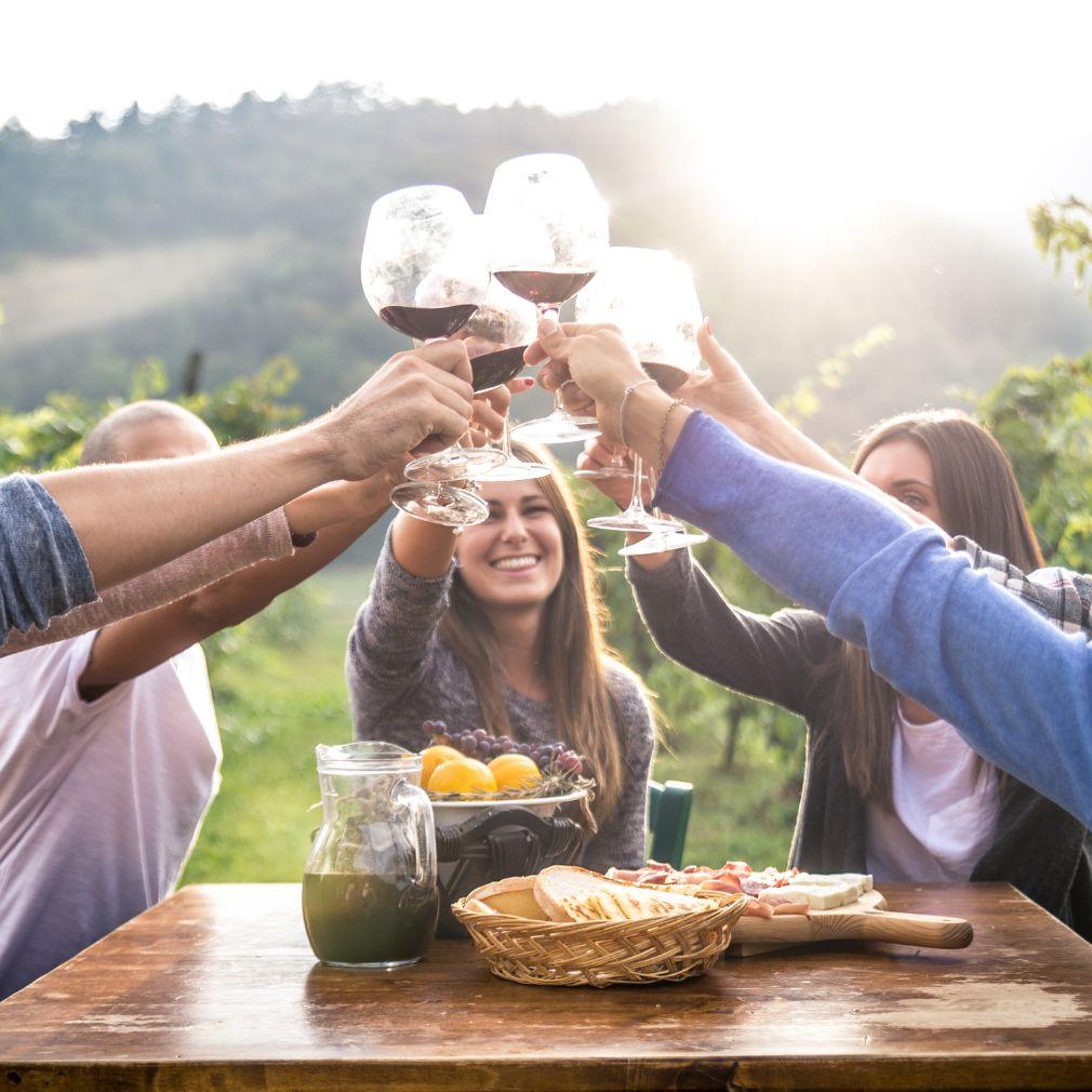 Millennials aumentan consumo en vino